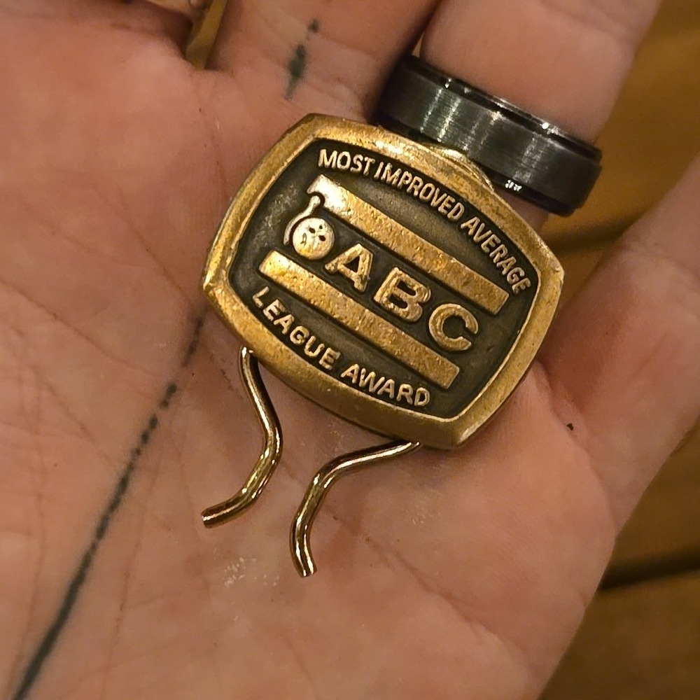 VTG MCM ABC Bowling League Award Bolo Tie Tack‎ Gold Tone Most Improved Average